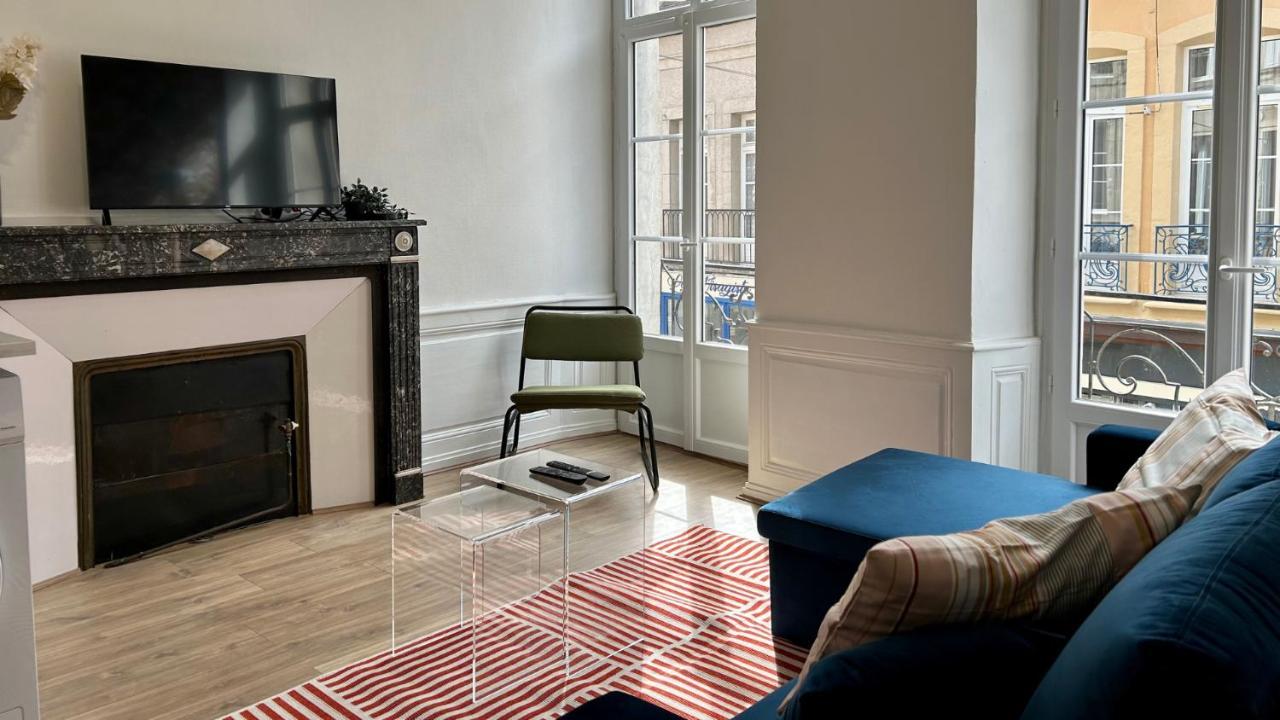 L'Authentique Apartment Autun Bagian luar foto