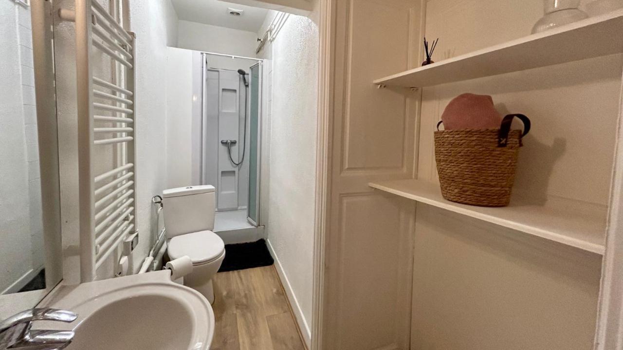 L'Authentique Apartment Autun Bagian luar foto